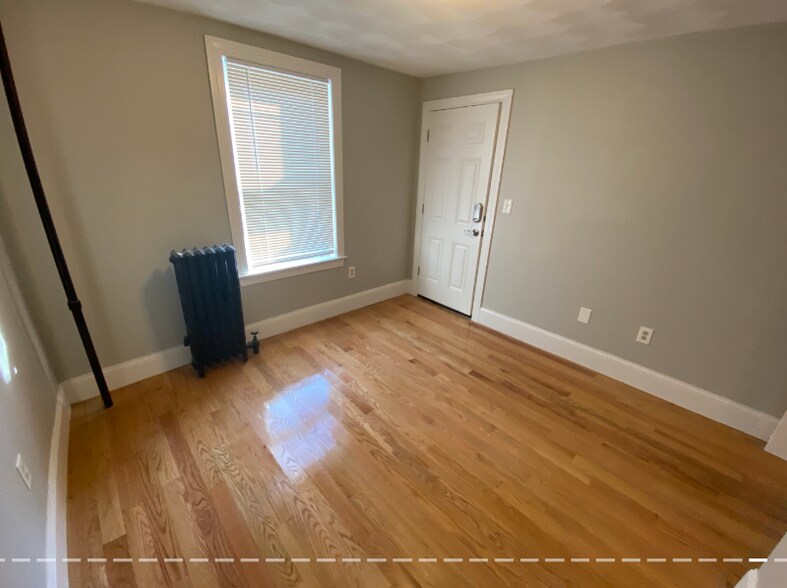 Building Photo - 309 Highland Ave