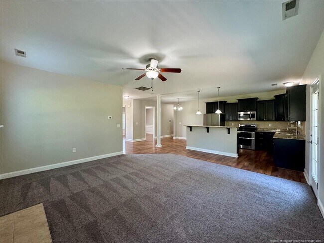 Building Photo - 112 Palmate Ct