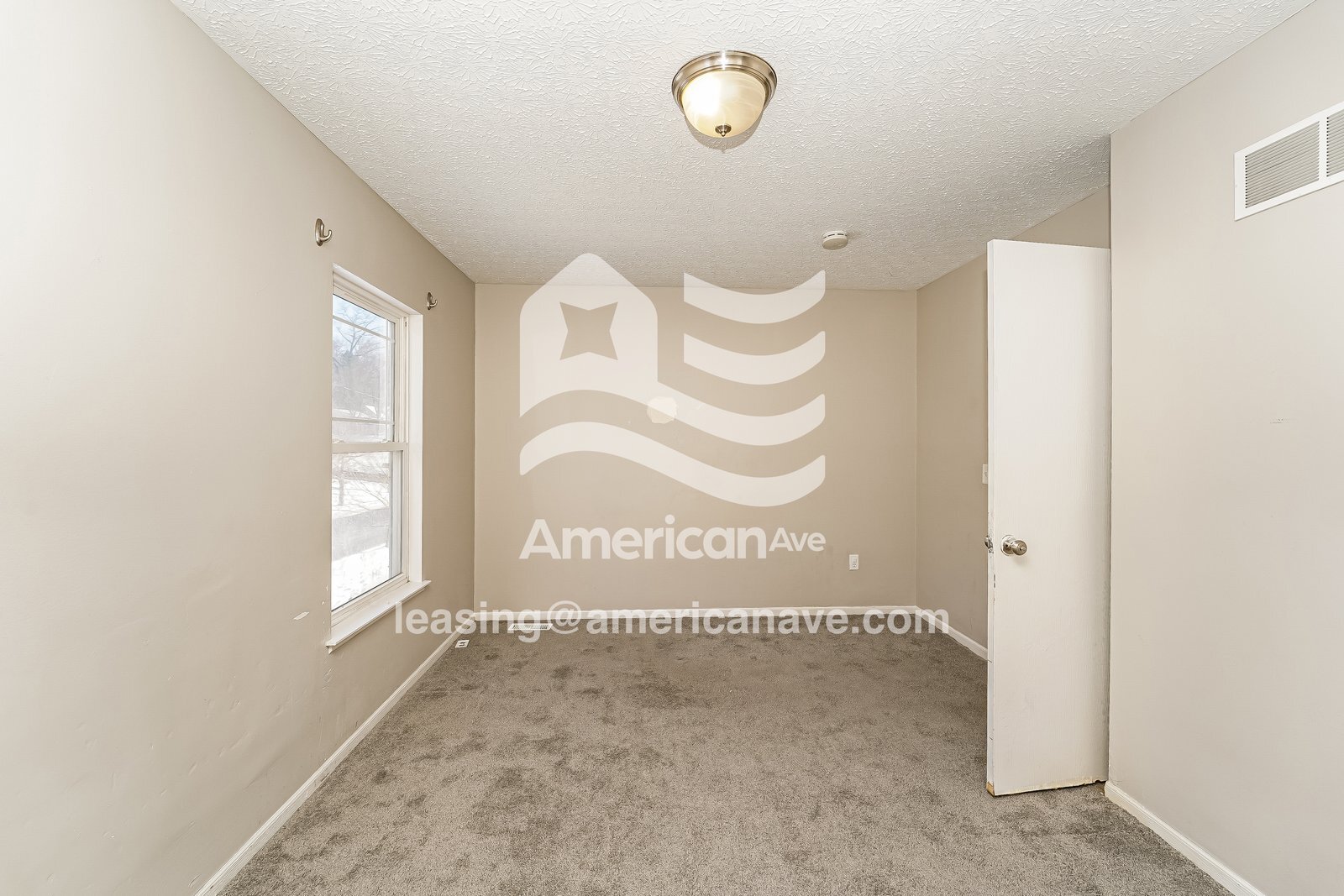 Building Photo - 718 Euclid Ave