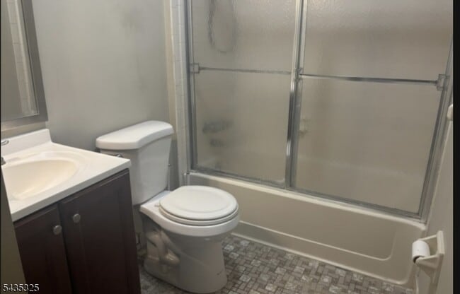 Building Photo - 2 Gunstock Dr