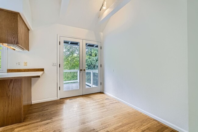 Building Photo - Available NOW! Waterfront >> Newly Remodel...