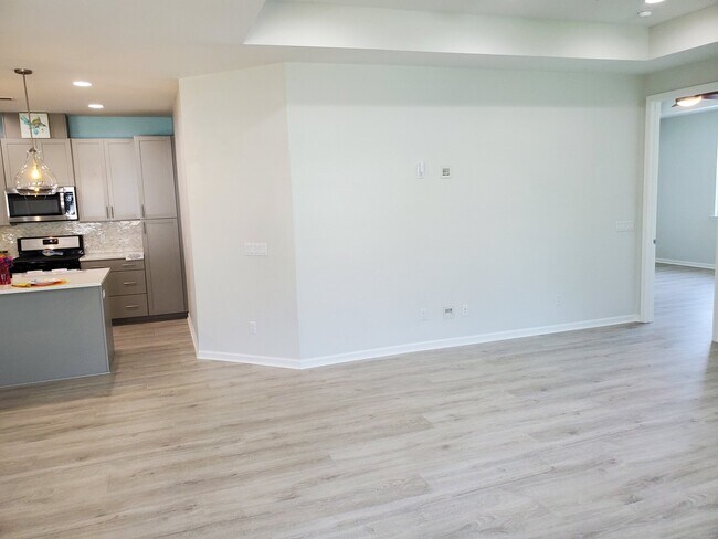 Building Photo - 104 Cool Breeze Dr