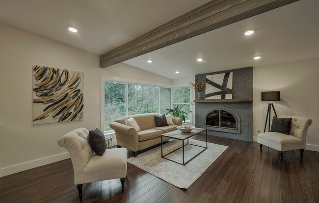 Building Photo - 535 Mt Jupiter Dr SW