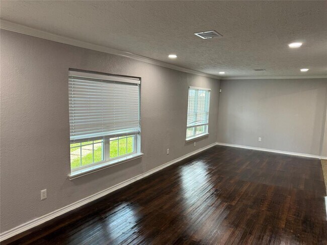 Building Photo - 4121 Clover St