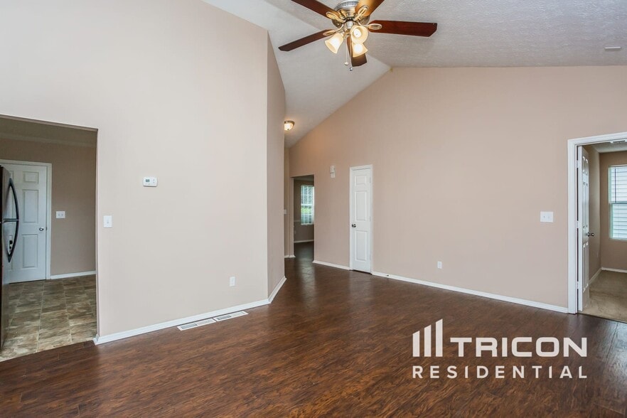 Building Photo - 4995 Windsor Downs Ln