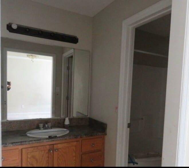 Building Photo - 1624 Fresno St