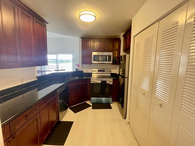 Building Photo - 3445 NW 44th St