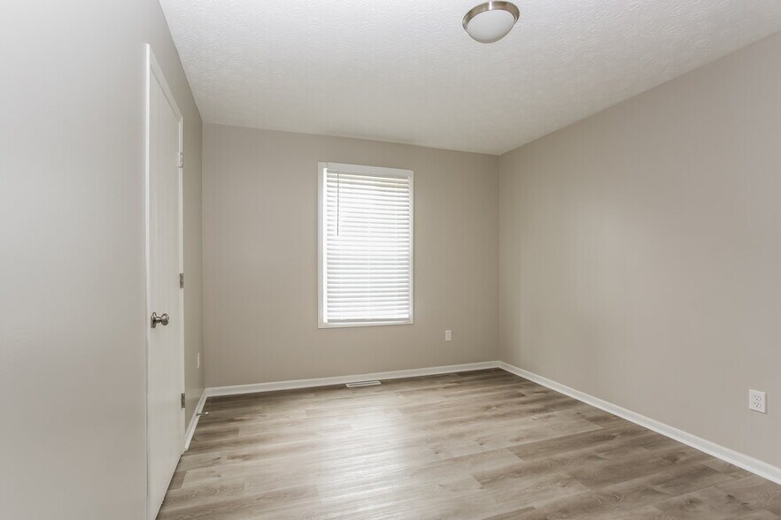 Building Photo - 195 S Summit Ridge Dr SW