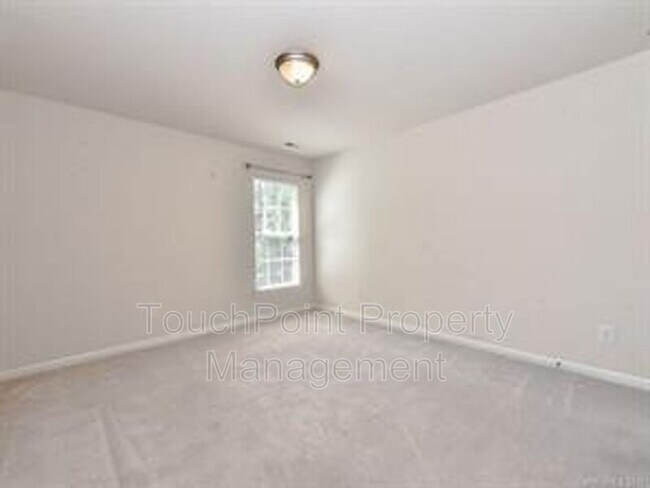 Building Photo - 9043 Mcalwaine Preserve Ave