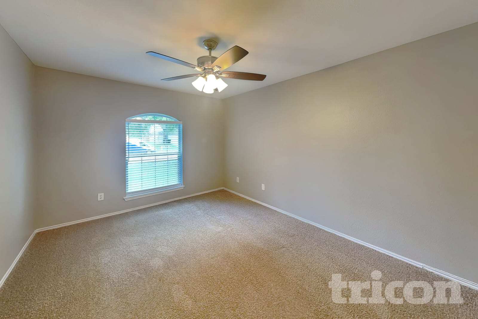 Building Photo - 1320 Cleardale Dr