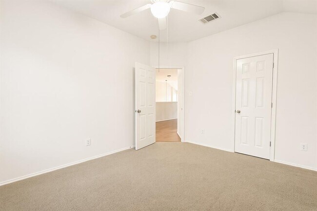 Building Photo - 1132 Alexandria Way