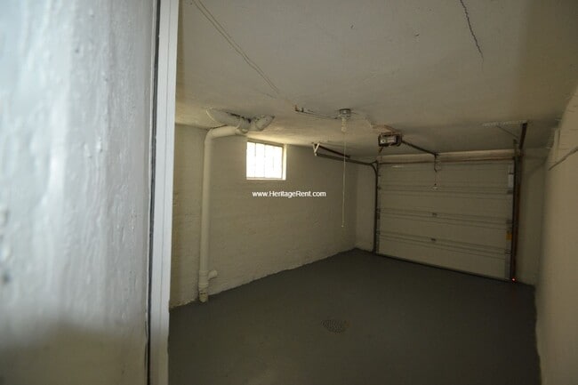 Building Photo - Updated 2 Bedroom home in Cheviot