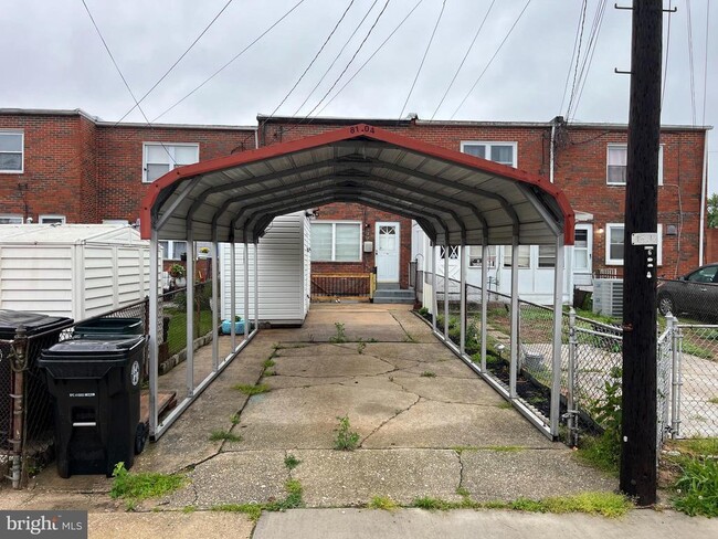 Building Photo - 8104 Mid Haven Rd