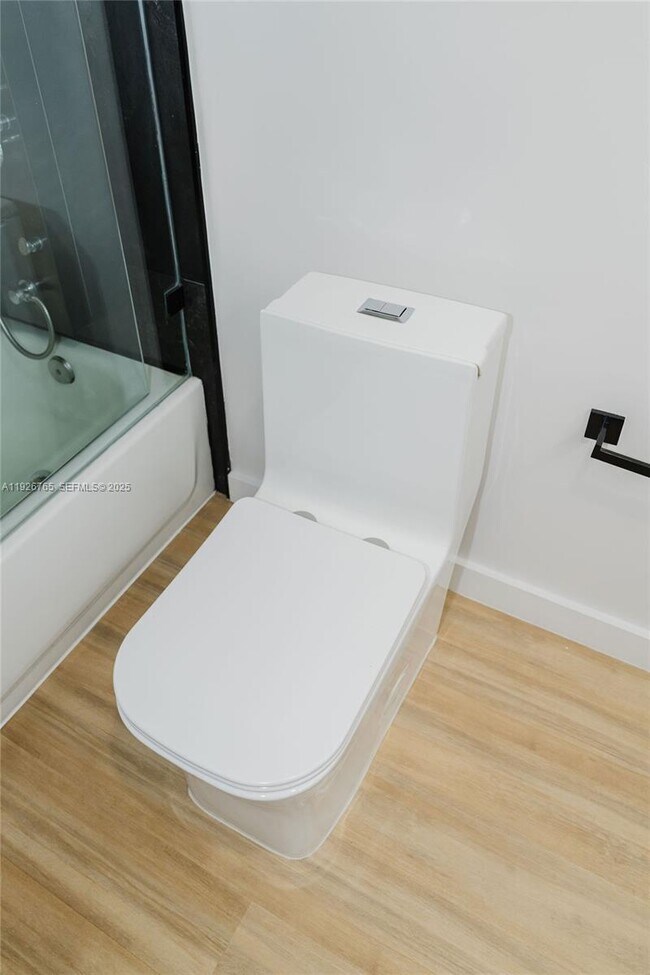 Building Photo - 1040 NW 120th St