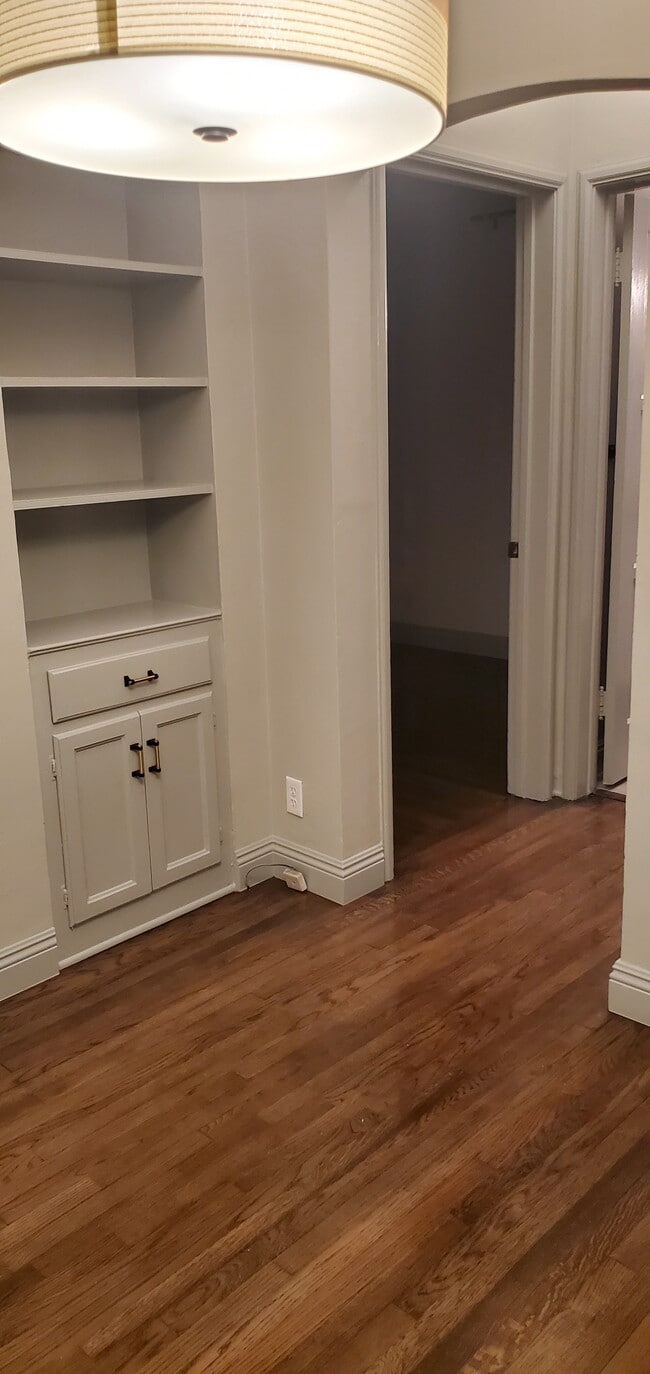 Dining room nook - 614 N Madison Ave
