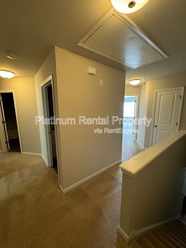 Building Photo - 5473 Cascade Ridge SW