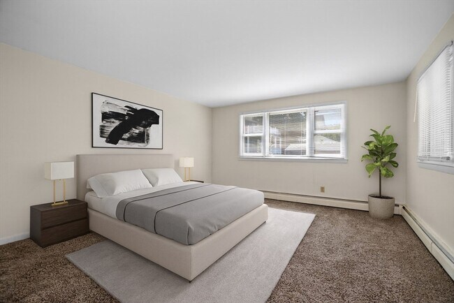 Building Photo - 623 Quincy Shore Dr