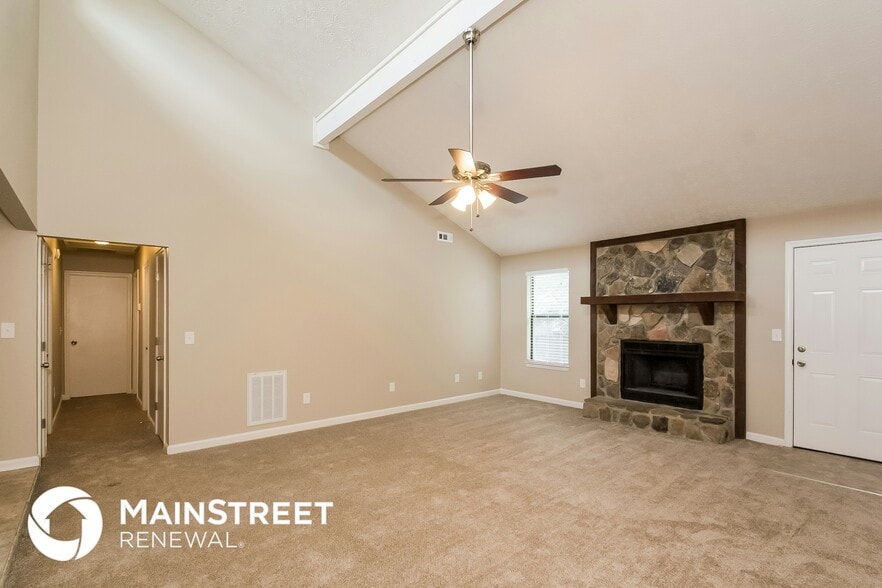 Building Photo - 3017 Medina Dr