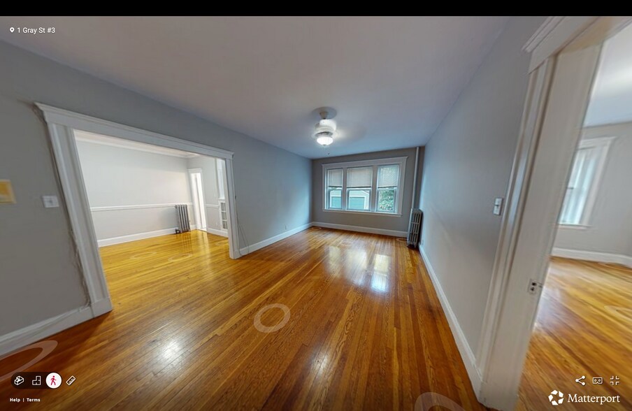 Building Photo - 32 Gray St