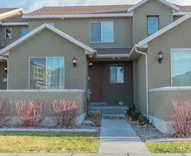 Building Photo - 357 E Vancott Wy