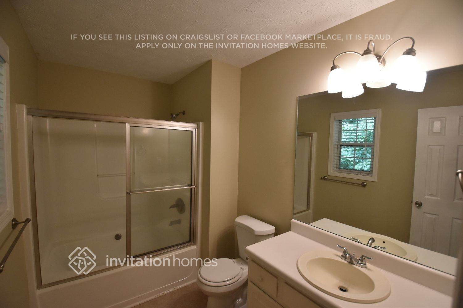 Building Photo - 4949 Lighthouse Pointe