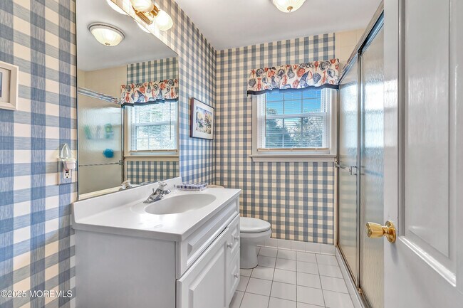 Building Photo - 204 Washington Blvd