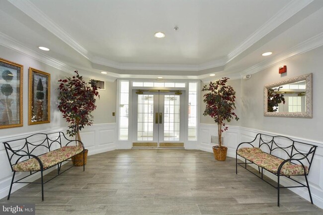 Building Photo - 2701 Bellforest Ct