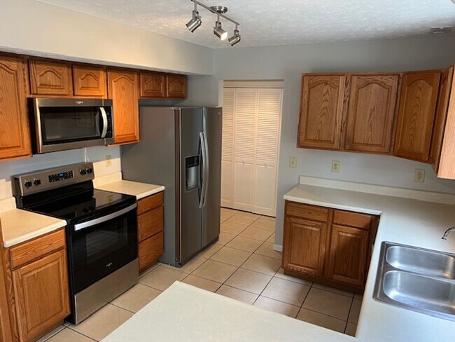Primary Photo - 218 Equestrian Dr