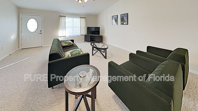 Building Photo - 9911 SW 96th St