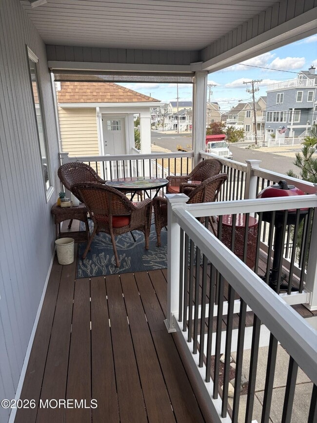 Building Photo - 2011 NJ-35