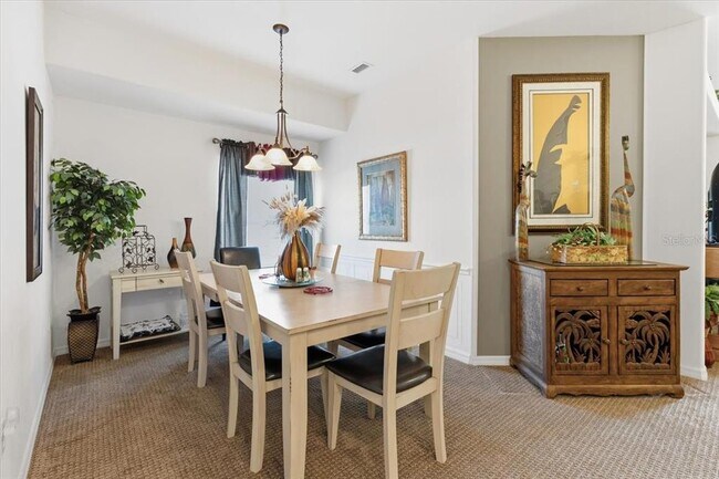 Building Photo - 102 NATURES Way