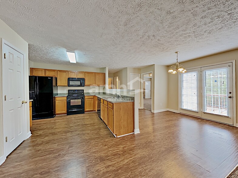 Building Photo - 1564 Laurel Ledge Dr