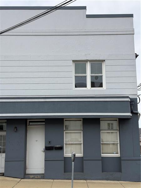 Building Photo - 120 S Washington St