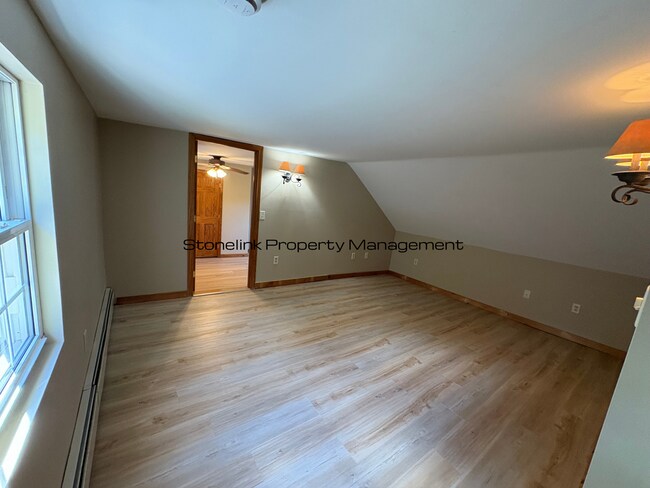 Building Photo - 27A-27B Laurel Lane
