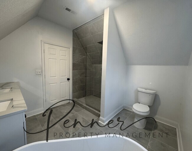 Building Photo - 6314 Agnes Ave