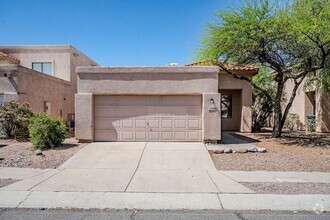 Building Photo - Charming 3-bedroom, 2-bathroom home locate...