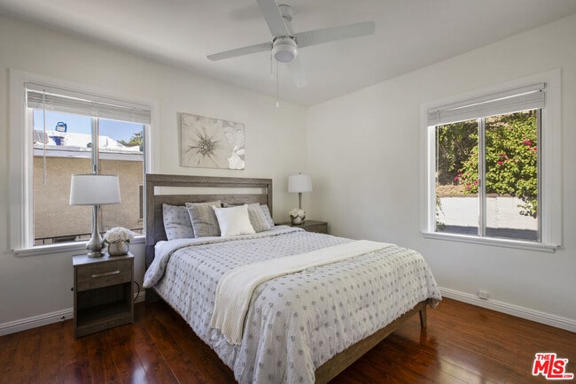 Building Photo - 2723 Ballard St