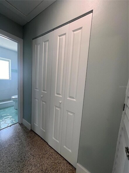 Building Photo - 40 82nd Ave