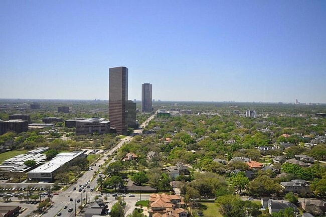 Building Photo - 5110 San Felipe St