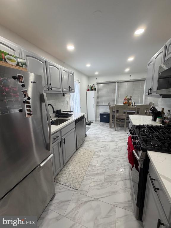 Building Photo - 15309 Alan Dr