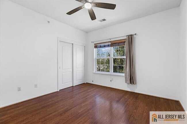 Building Photo - 932 Del Negro Ct
