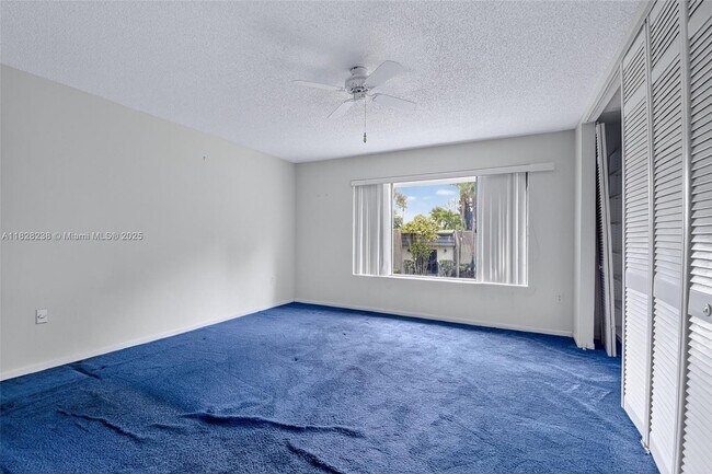 Building Photo - 4817 Esedra Ct