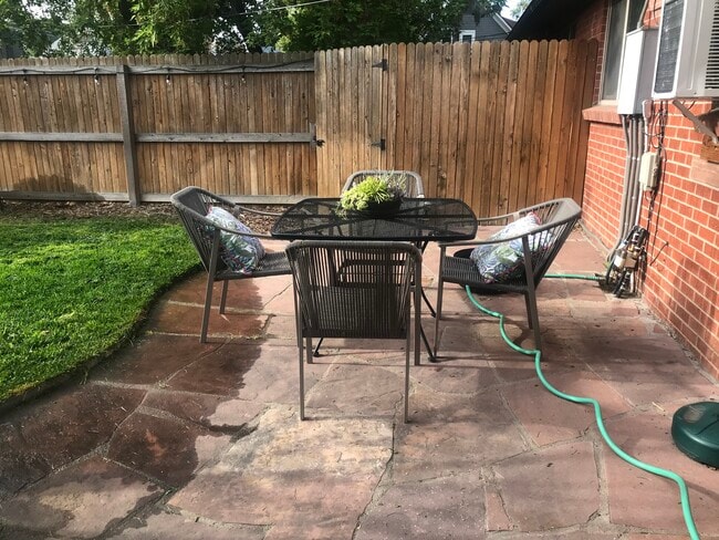 Building Photo - 2326 Lowell Blvd