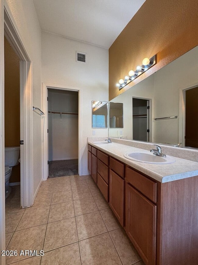 Building Photo - 2628 Sausalito Ct