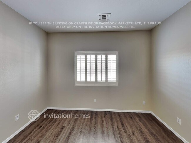 Building Photo - 13133 W Ventura St