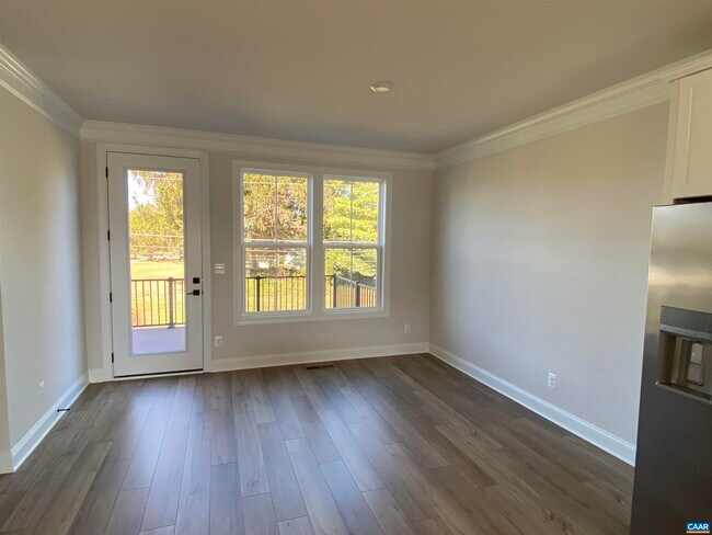 Building Photo - 3189 Acadia Dr