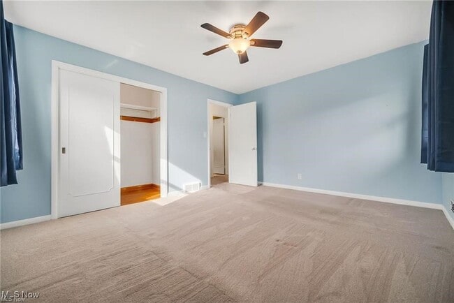 Building Photo - 6175 Vernondale Dr