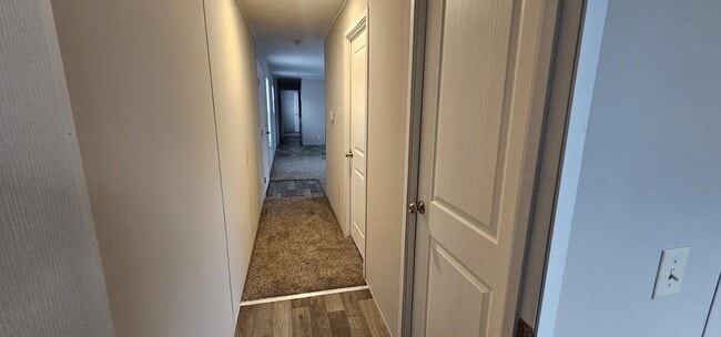 Building Photo - 9 Birch Ct