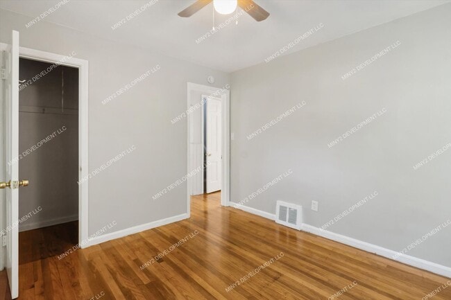 Building Photo - Charming Westside 3-Bedroom Brick Bungalow...