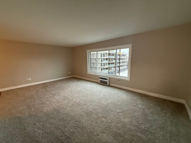 Building Photo - 110 N Kenilworth Ave